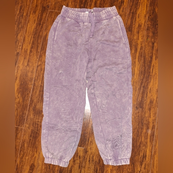 Calvin Klein Sweatpants - Picture 1 of 4